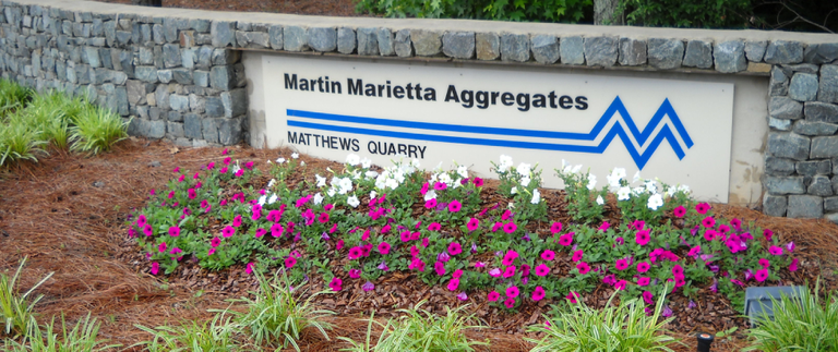 commercial plantings around monolith