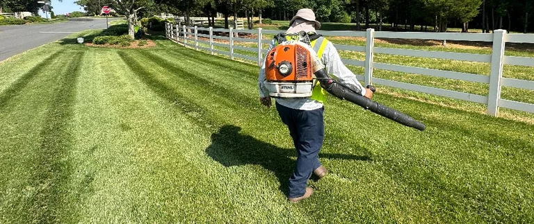 commercial lawn mowing lead blower